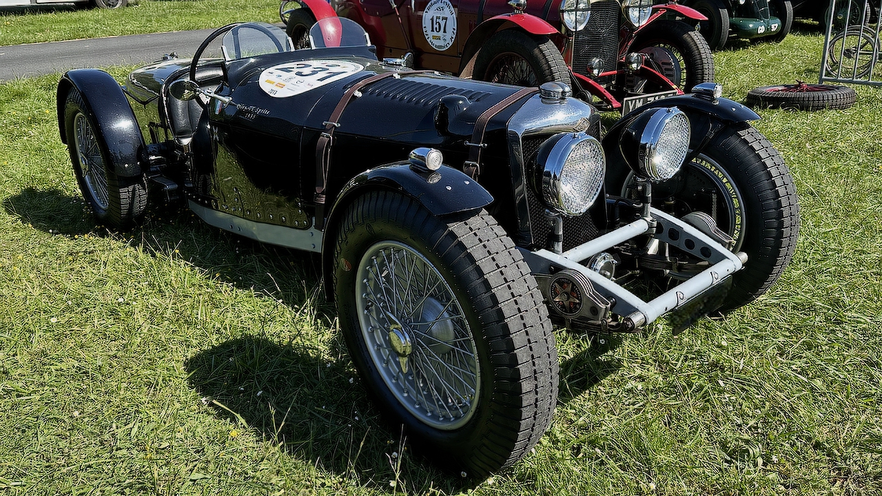 24 Vintage Revival17