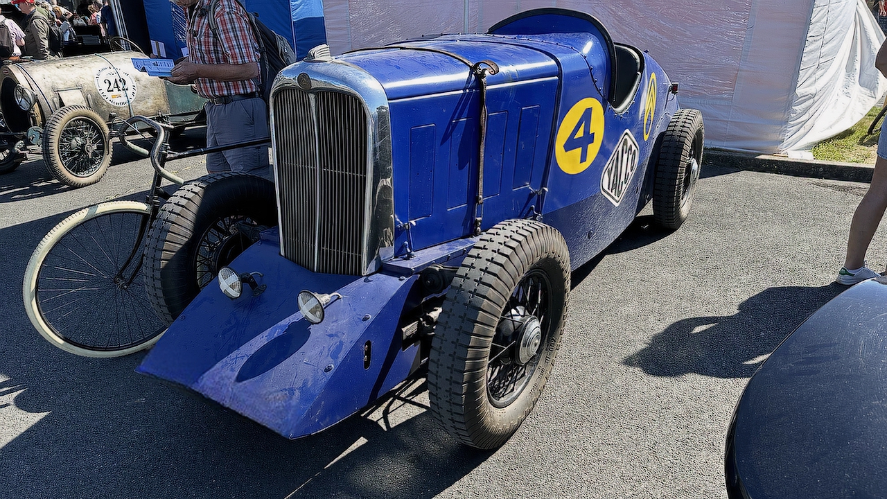 24 Vintage Revival22