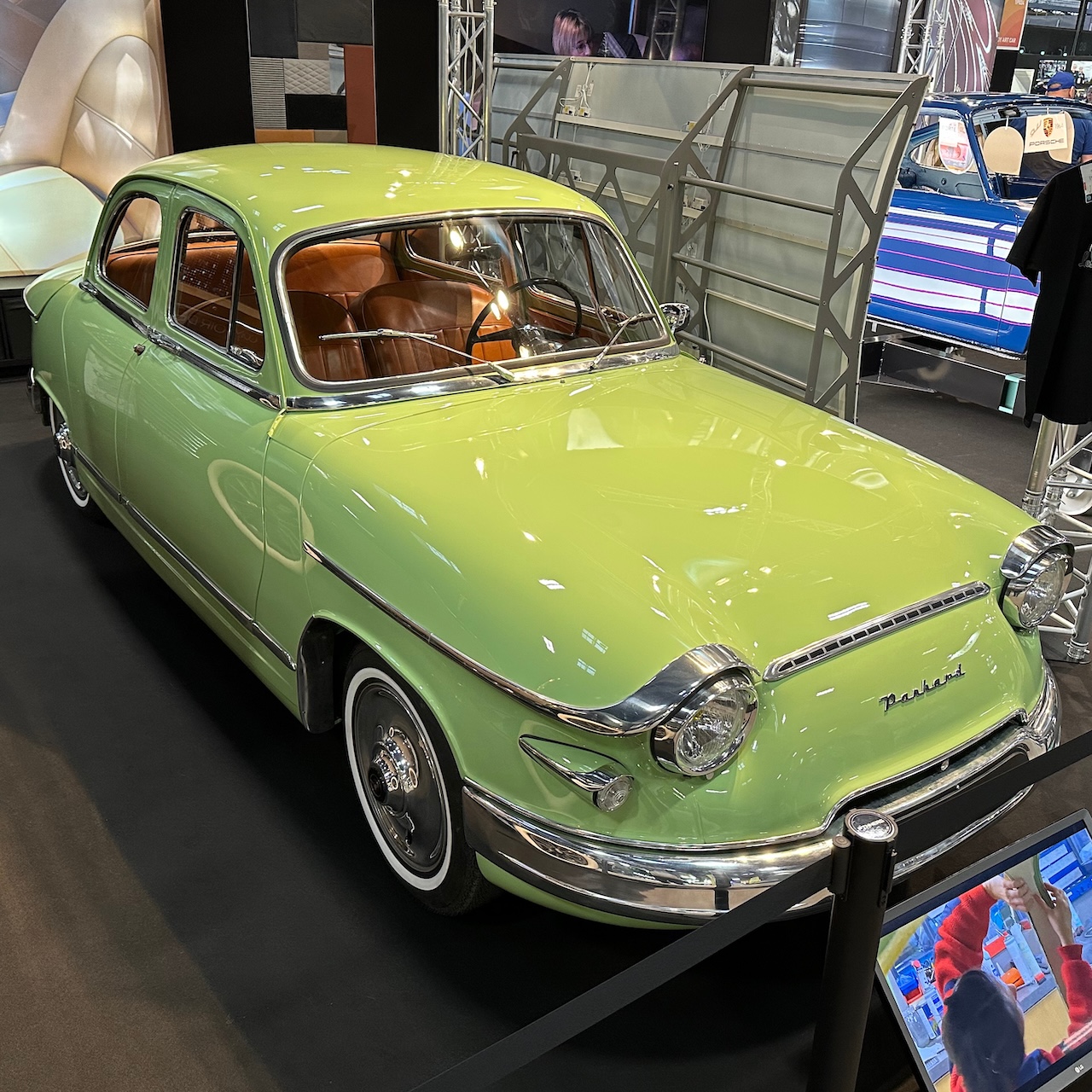 25 RetromobileInsta01