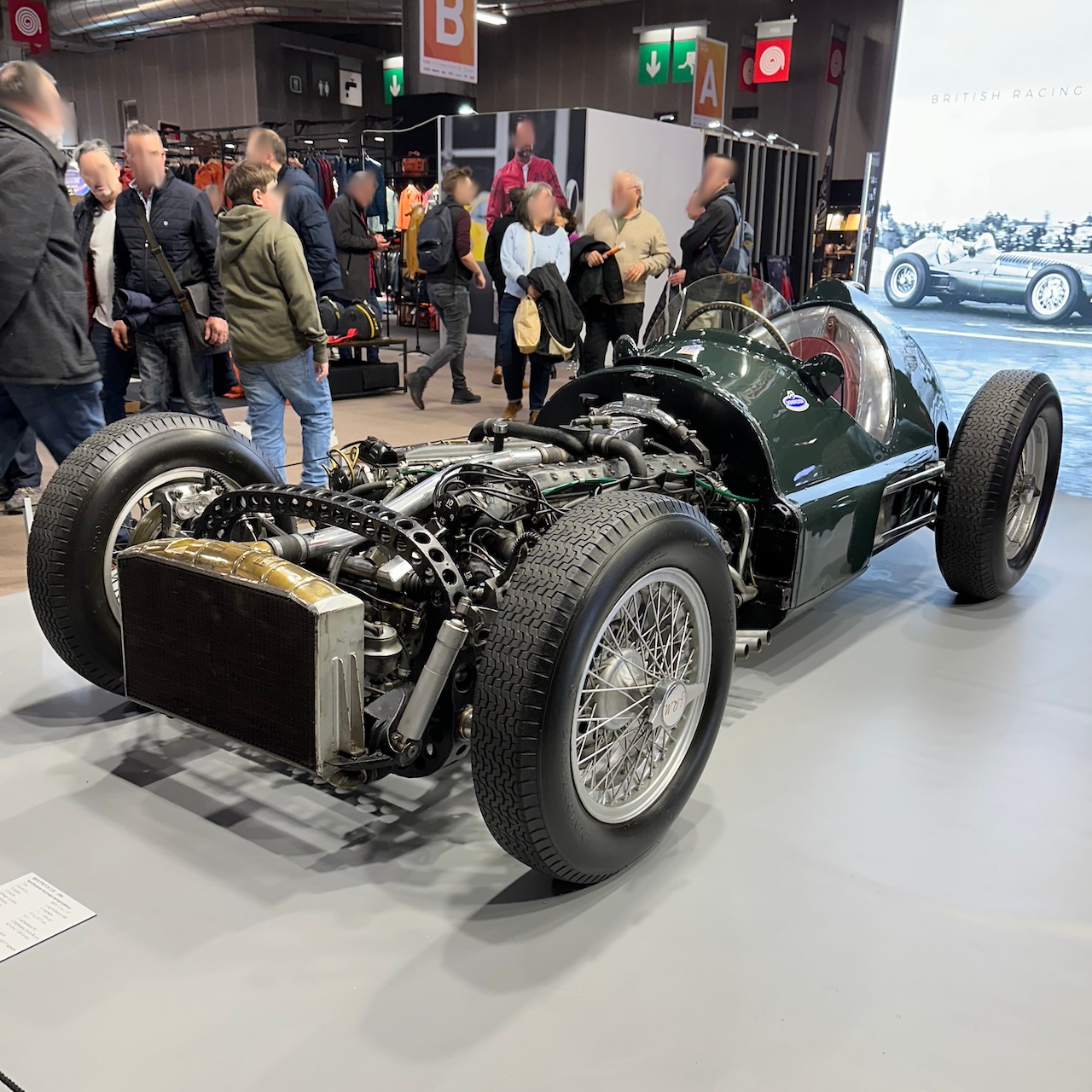 25 RetromobileInsta32